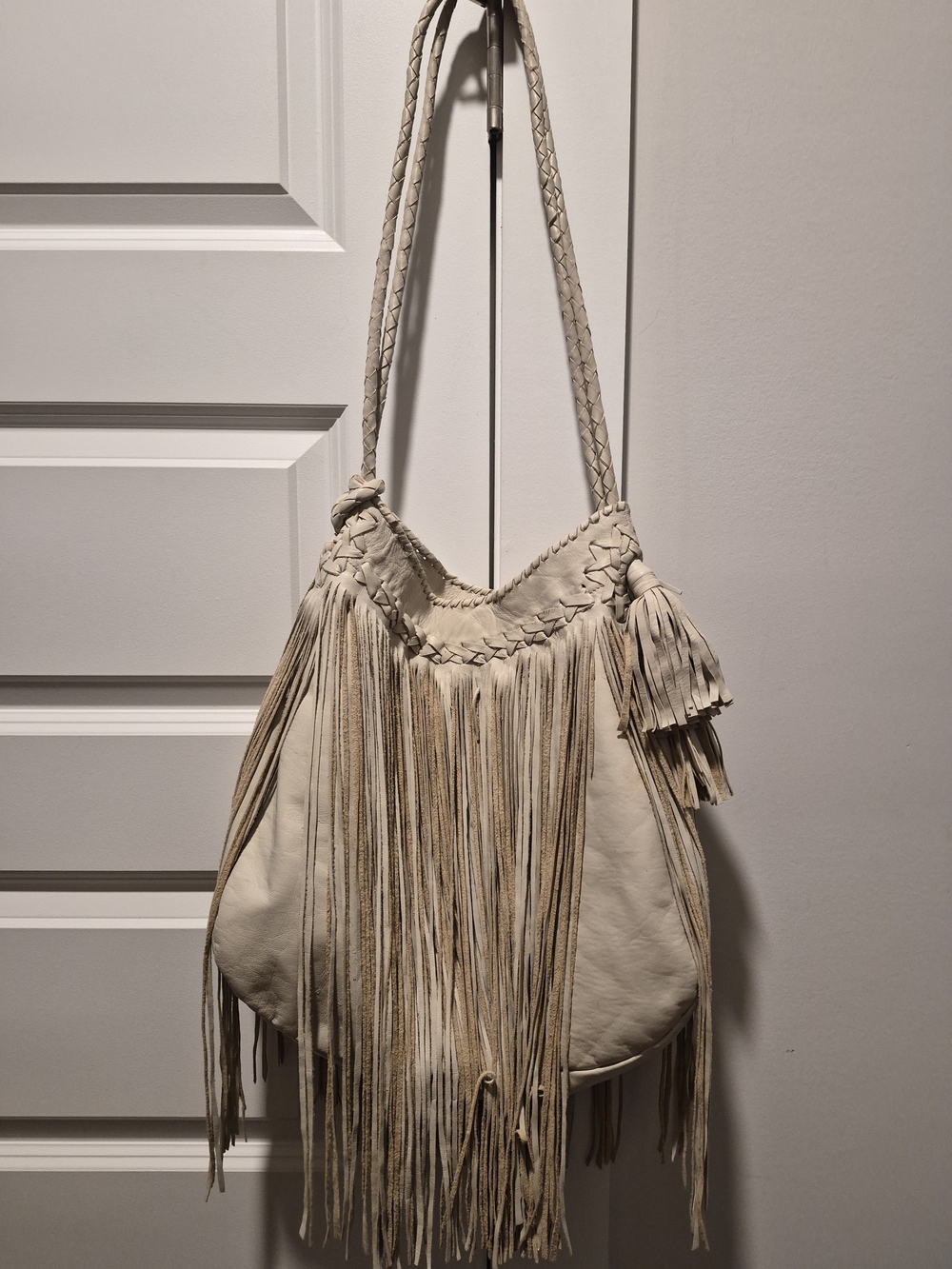 Arias Leather White Fringe Handbag